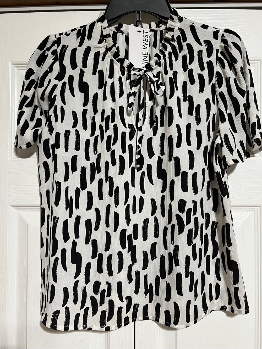 NINE WEST blouse Size S. NWT